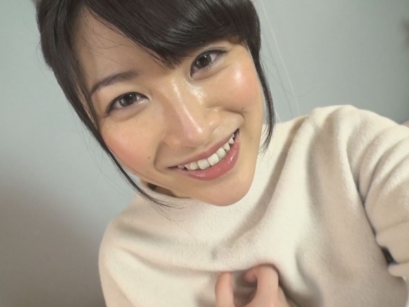 【素人×巨乳】疲れたマラでもいやしてくれそうなおっぱい！自撮りでディルドをずっぽり入れちゃってピストン！