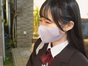 【制服の裏の顔】『彼氏なんていらない…』清純派女子が実はドスケベ！彼氏持ちなのに他人棒に夢中♡エッチな制服姿で乱れまくり、敏感おマ○コを激しく突かれてアヘ顔披露！見た目とのギャップがヤバい！