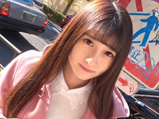 【華奢な美少女の無毛誘惑】『もっと激しく…』貧乳ちっぱい美少女のスレンダーBODYを激ピストン！無毛マンコに突き刺さる濃厚セックスで、カラダも心もトロけちゃう！♡