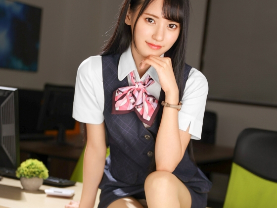 【OLの秘密の顔】『仕事中なのに…』スーツ姿が眩しいエチカワお姉さんがオフィスで大胆に！スレンダーなボディをビンビンのチンコで激しく突きまくり！仕事のストレスをエロで発散する姿に興奮必至！