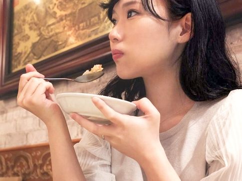 【美脚若妻の裏切り】『旦那じゃ満足できないの…』離婚寸前の人妻がAVで本気の痙攣セックス！金にだらしない夫への不満を極上手マンで晴らす！美脚とエロ腰使いがヤバい！
