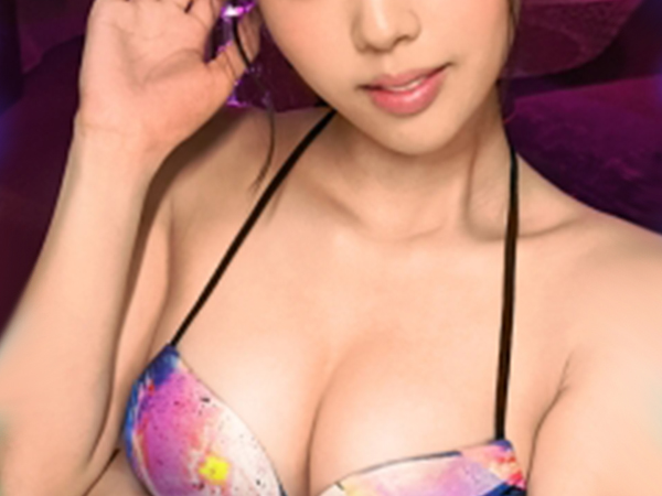 【キャバ嬢の裏顔】小柄で可愛い顔したキャバ嬢がバイブで悶絶！生挿入で舌を絡め合い、最後は顔中にザーメンぶっかけ！本性見せたエロカワ娘の淫乱セックス♡