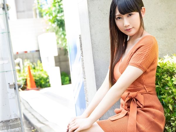 【アイドル級メイドの秘密】『お客様、ご奉仕します…』メイドカフェの可愛すぎる店員が、素人男性宅でフェラご奉仕!パイパンま○こを濡らし、自ら腰を振るエロすぎる夜!アイドルフェイスの彼女が、素人男性とたっぷりエッチな時間を過ごす!♡