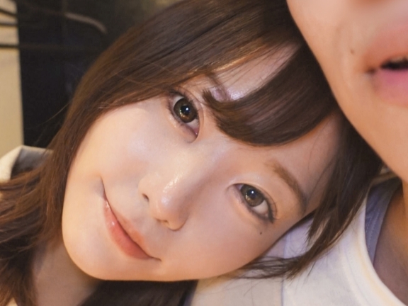 【スレンダー美少女と素人男性の甘い一夜】『気持ちいい…もっと…』七嶋舞ちゃんが素人男性と本気セックス！甘くねっとり絡み合う姿がエロすぎる！スレンダーボディを存分に味わう、リアルで生々しいエッチは必見！！