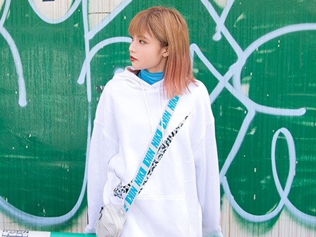 【デビュー作】19歳のギャルがAVデビュー♡セックスをしたあとに口内射精をされて味の感想ははたして…ｗｗ記事