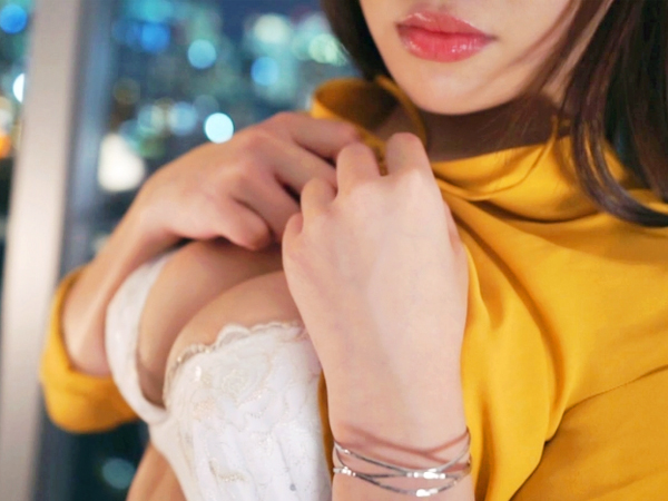 【巨乳美女のAV挑戦】美しさを求めてAV出演!?憧れのAVで鬼ピス濃厚セックスに挑戦♥ 淫らに喘ぎ、イキまくる姿は必見!美巨乳が揺れる激ピスにメロメロ!!